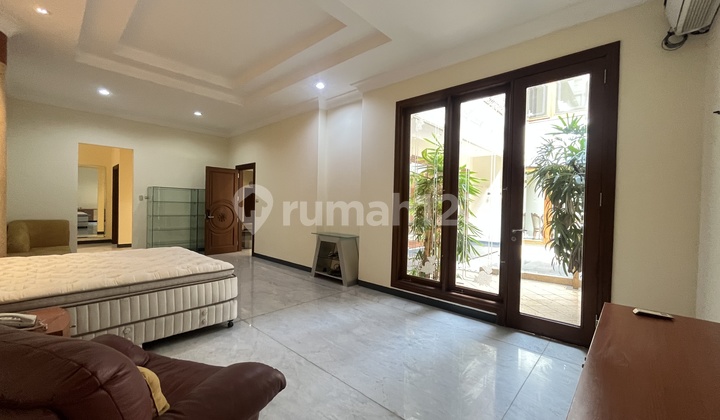 Luxury Modern House Bukit Gading Mediterania Kelapa Gading Dengan 5 Kamartidur 2