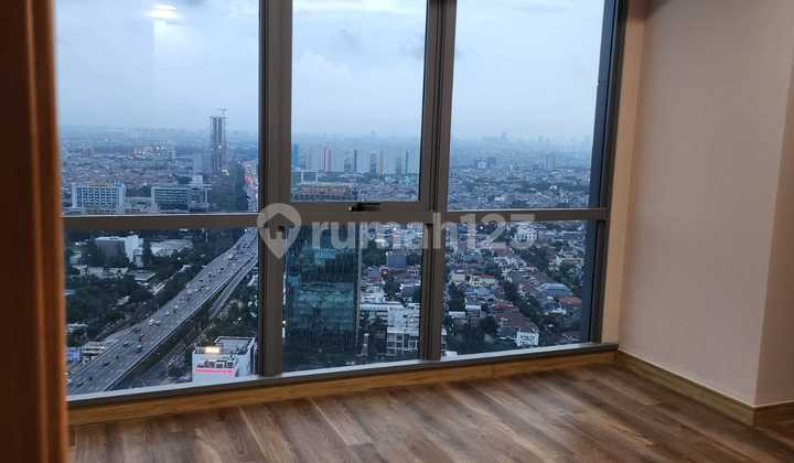Apartment Holland Village Cempaka Putih 3+1 Bedroom 2