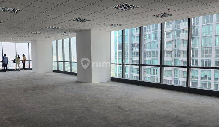 DIJUAL  OFFICE SPACE HOLLAND VILLAGE LUAS 1442 M2 .... Baru 1