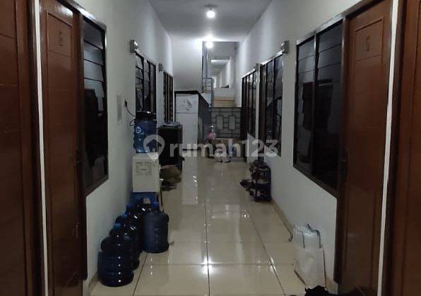 Dijual Rumah Kos di Kebon kacang SHM kost penuh terus 30 Kamar 1