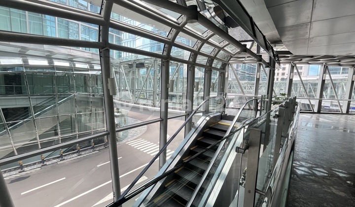 For Sale 11-Story Office Building in Landmark Pluit Business District For Sale 11-Story Office Building in Landmark Pluit Business District