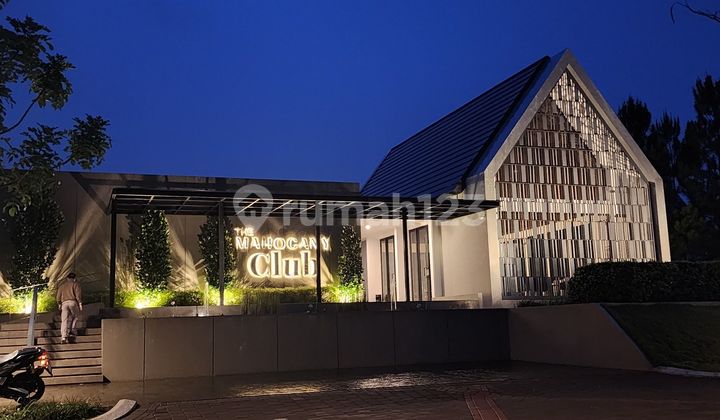 Quick Sale! Premium House in Mahogany Cluster, Sumarecon Bogor – 4 Beds, 3 Baths, Near Club House Facilities, Land Size 167 M2 in Sumarecon Bogor. 2