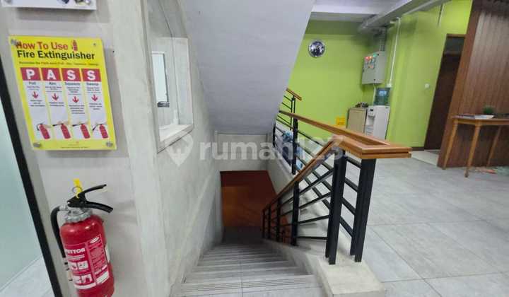 Ruko Furnished 3 Lantai Di Cikini Raden Saleh Jakpus Lokasi Strategis Ruko Furnished 3 Lantai Di Cikini Raden Saleh Jakpus Lokasi Strategis