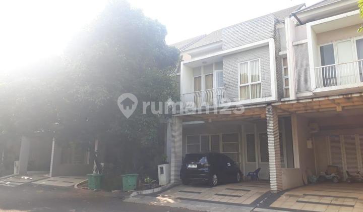 Grand Orchard House in Kelapa Gading, Ideal for Rental Property Investment