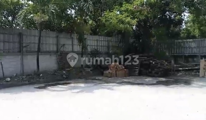 For Rent Warehouse in Sunter Facing Main Road. 1500 M2 Land Area -+ 911 M2 Building Area Price Rp 1.25 Billion