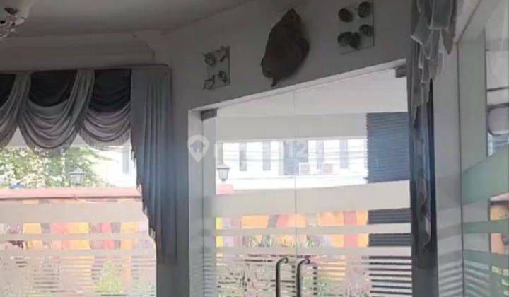 Guest House di Kota Malang
Lt.
2000m2 Ada 30 kamar 
SHM
 1