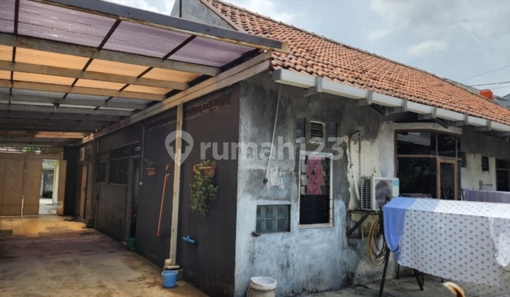 For Sale - Rp 35 Milyarrumah Luas di Kawasan Strategis Supomo, Menteng Dalam - Jakarta Selatan. Cocok untuk Renovasi, Rumah Tinggal Besar, Kantor, atau Investasi karena Lahannya Sangat Luas. 2