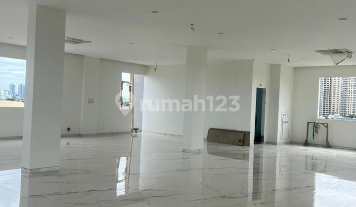 4-Story New Office Building in Pondok Indah | Spacious Parking for Up to 15 Cars