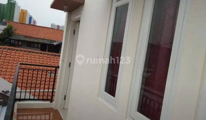 Dijual Rumah Di Rawasari  2 lantai, Lokasi Startegis 2