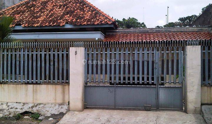 DIJUAL RUMAH 2 MUKA ( JALAN BASUKI RAHMAT DAN JALAN OTISTA 1)
 1