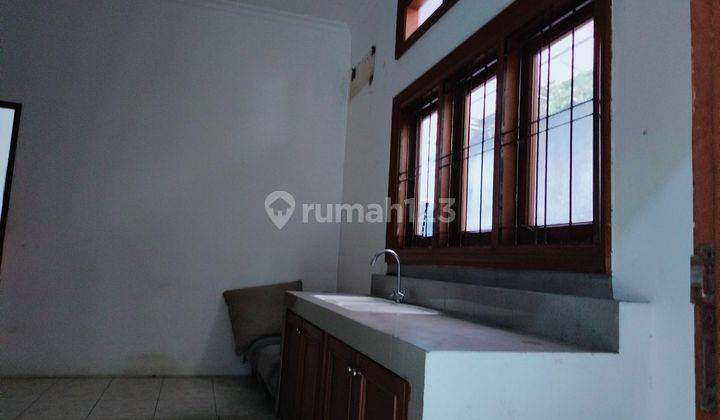 Dijual Rumah di Jalan Salemba, Jakpus
 2