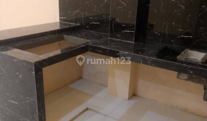 Dijual Rumah di Taman Palem Lestari, Cengkareng Jakarta Barat
 2