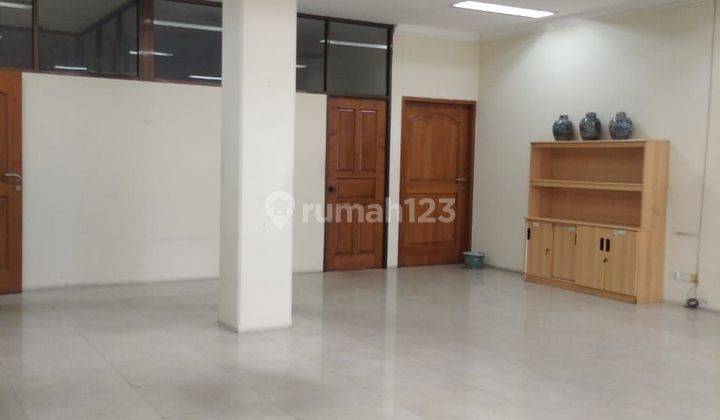 Disewakan Gedung Kantor di Pulo Gadung Jakarta Timur  2