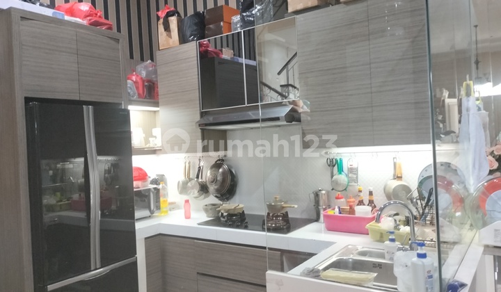 Dijual Rumah Mitra Gading Villa, Kelapa Gading 