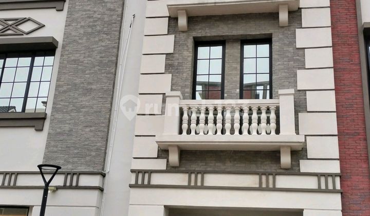 Dijual Ruko Brand New 3 Lantai , Ruko Osaka Pik 2