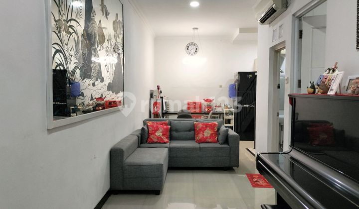 Dijual Rumah Semi Furnished Harga Nego , Rumah Di Danau Sunter, Lokasi Strategis, Jakarta Utara