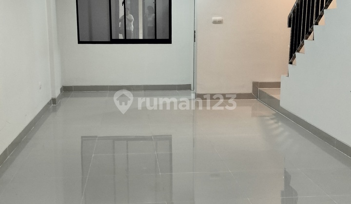For Rent: Soho Food Street Commercial Building in Sedayu City, Kelapa Gading 2