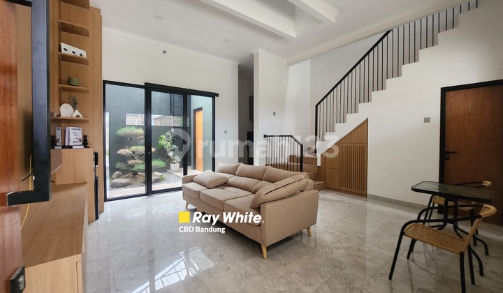 Bebas Pajak Pembeli. Rumah Baru Full Furnished Siap Huni di Cisaranten Residence - Bandung Timur