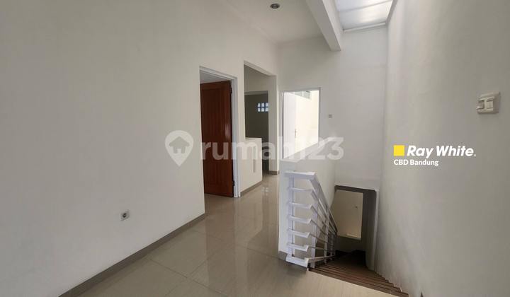 Murah banget, rumah baru ditengah kota sayap Buah Batu/Turangga 2