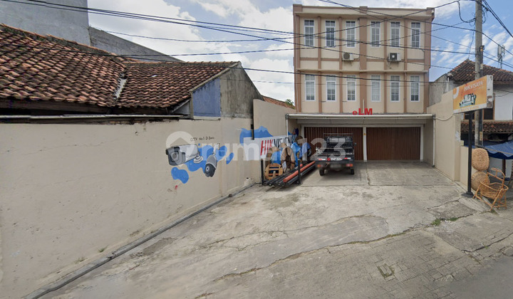 For Rent: 2-Storey Row Shophouse, 3 Floors, by Antasari Roadside 2