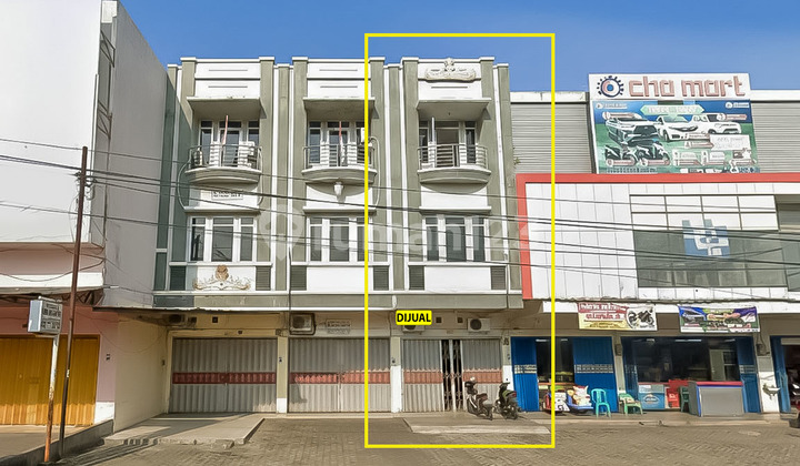 Jual Ruko 3 Lantai Pinggir Jalan di Gajah Mada