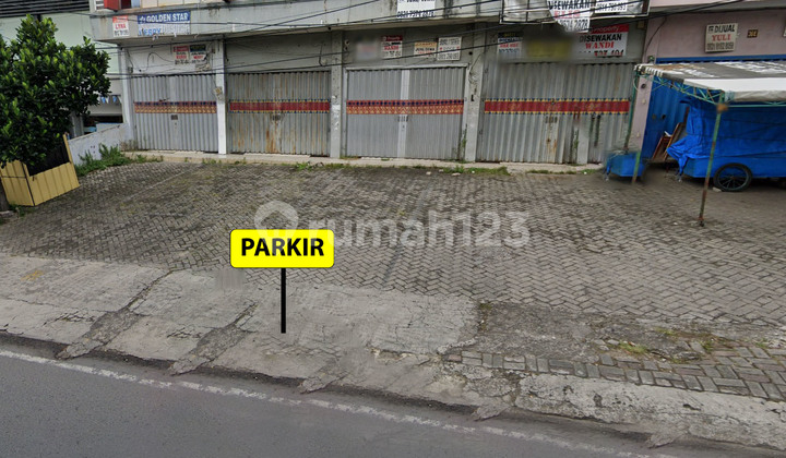 For Rent: 3-Story Shop House on Teuku Umar Street, Kedaton 2