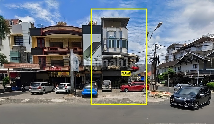 Ruko Gandeng Posisi Hook 3 Lantai Jalan Raden Intan