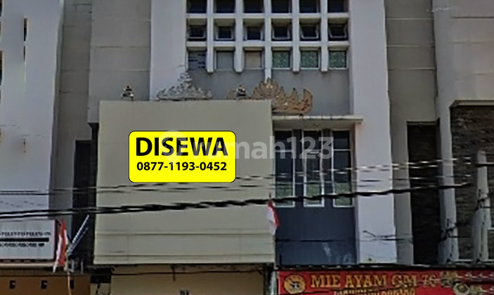 Rent 3-Story Shop House on Gajah Mada Main Road 2
