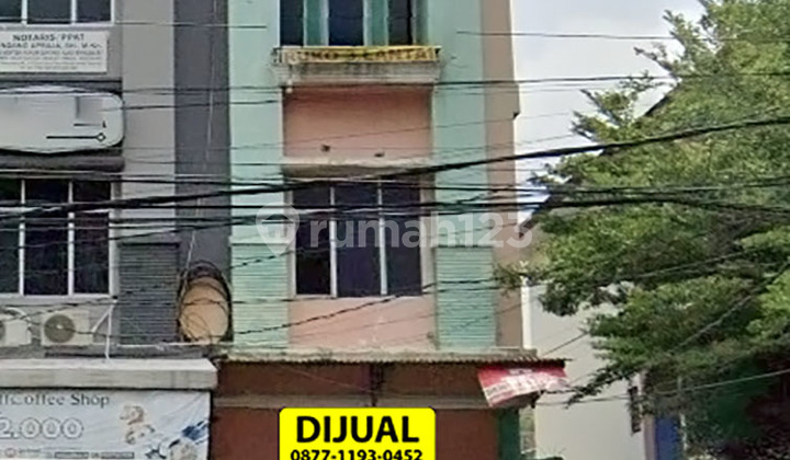 For Sale: 3-Story Shop House on Diponegoro Main Road, Teluk Betung 2