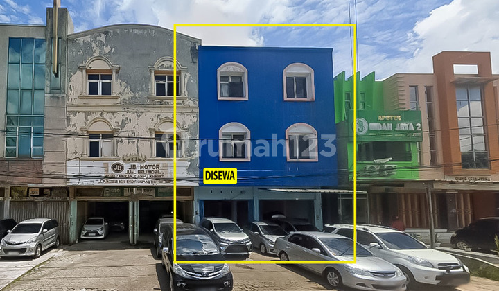 Sewa Ruko Gandeng 2 Pintu 3 Lantai Pinggir Jalan Antasari Sewa Ruko Gandeng 2 Pintu 3 Lantai Pinggir Jalan Antasari