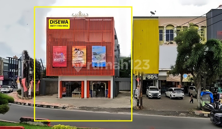 For Rent: 2-Door Connected Shophouse, 3 Floors, by Raden Intan Street 1