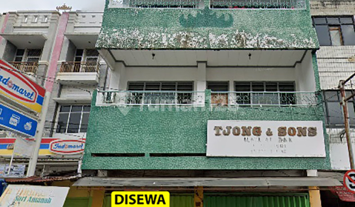 3-Story Kartini Main Road Shop House for Rent 2