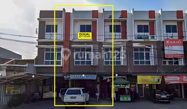 Jual Ruko 3 Lantai Pinggir Jalan di Way Halim