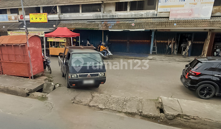 For Rent: 2-Story Shop House by the Roadside in Way Halim 2