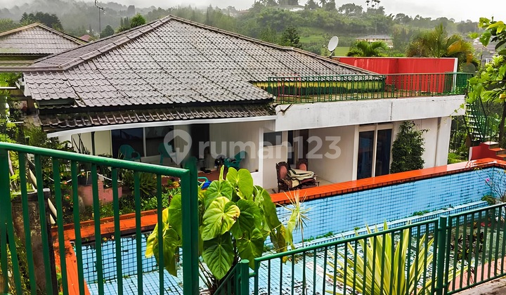 Rumah Villa Jual Murah Dibawah Njop Cisarua Bogor 1