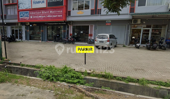 For Sale / Rent 3-Story Shop House by the Roadside in Way Halim 2