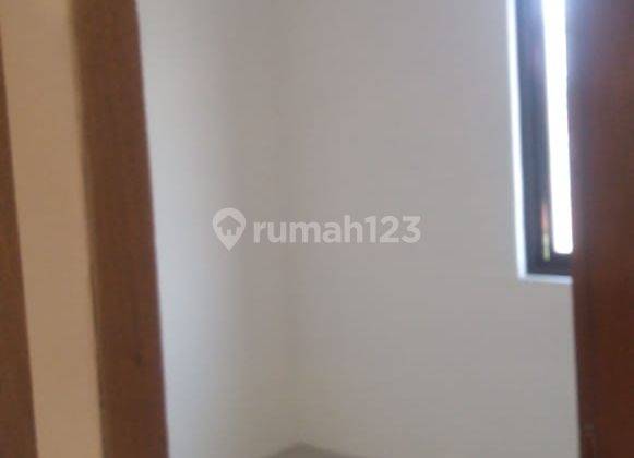 Jual Rumah Baru 2 Lantai Serpong Banyak Bonusnya 12