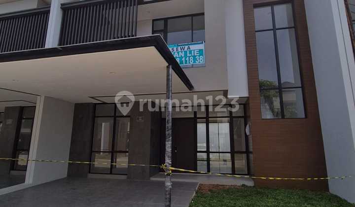 Spr02049-Cll For Rent House Kuningan Village Boulevard Pik 2 2 Floors Size 10X20 M2 In Tangerang