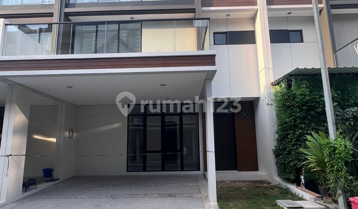 Disewa Rumah Cluster Osaka Residence PIK 2 Uk 80m² at Tangerang
Disewa Rumah Cluster Osaka Residence PIK 2 Uk 80m² at Tangerang