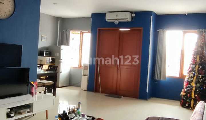 Dijual Ruko Multi Fungsi Tomang 3 Lantai 1