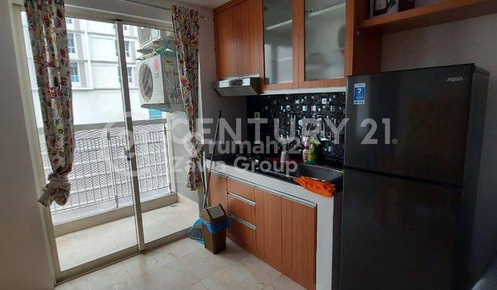 Disewakan Apartemen Royal Mediterania Garden Lantai Sedang di Tanjung Duren 2