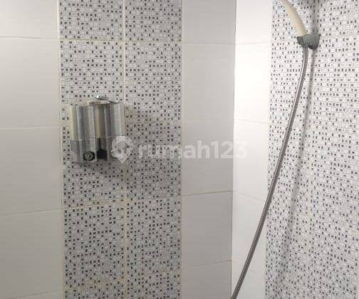 Rumah 2 Lantai Bagus tinggal bawa koper. Ery 3