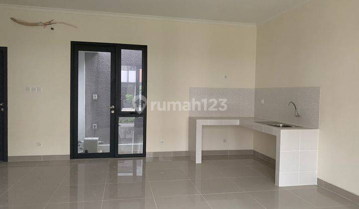 Rumah terawat siap huni lokasi strategis mly Gs  2