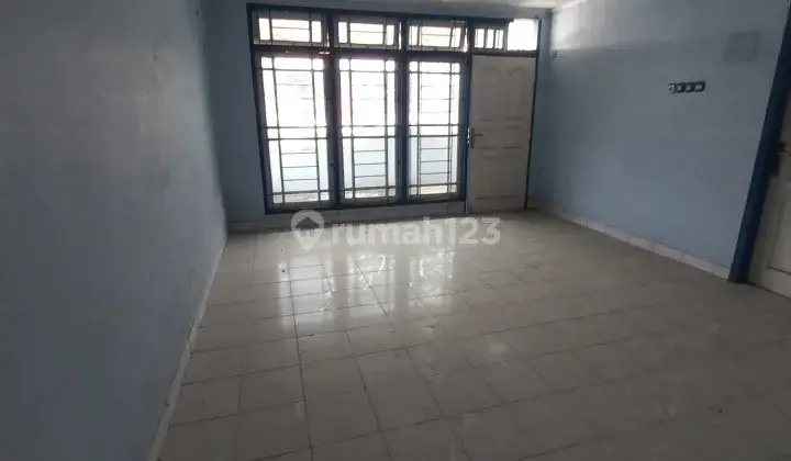 Rumah Lebar Mangga Besar Lokasi Strategis 4