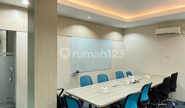 Building Suitable for Cafe and Office at Dikilo 2