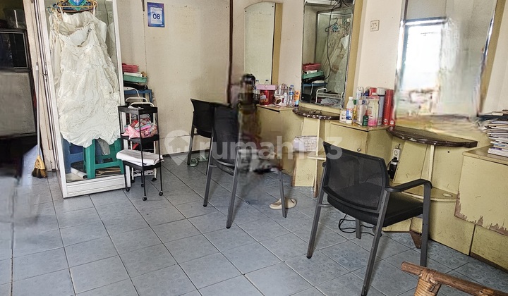 Strategic 2-Door Shop House in Gunung Sari, Suitable for Opening a Business 2
