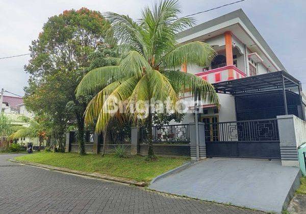 Rumah Cantik Dan Minimalis 2 Lantai Di Bb 2