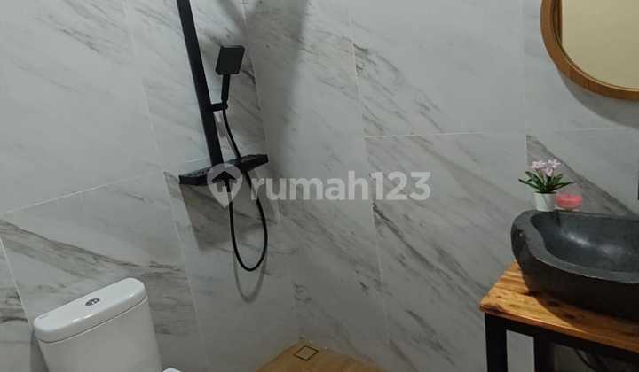 Rumah Sudah Renov dan Full Furnish di Ciputra 2