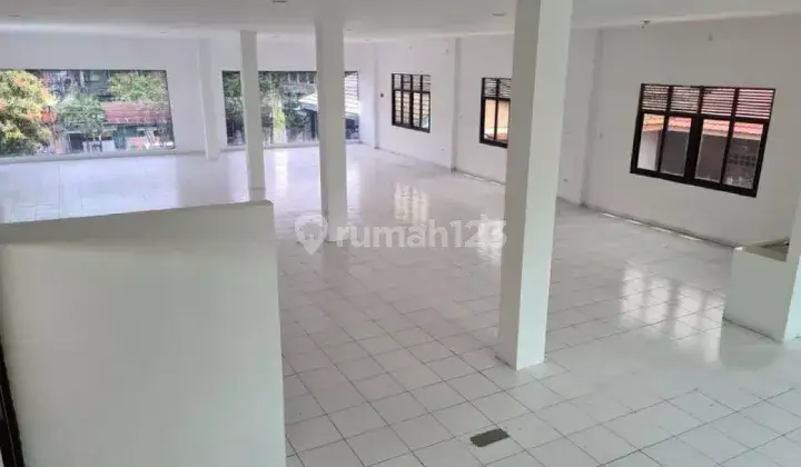 Ruko 2 Unit Cocok Untuk Kantor Pingir Jalan Besar 3