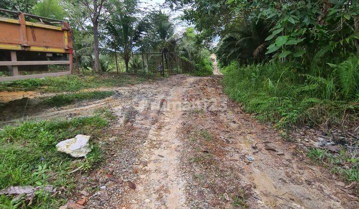 Gudang di Km 18 , Dengan Tanah Yg Luas Dan Siap Pakai 3